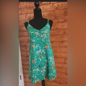 Xhilaration Green Floral Dress Large
